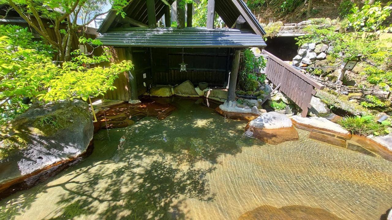 فندق Kurokawa Onsen Oku No Yu ميناميوغوني المظهر الخارجي الصورة