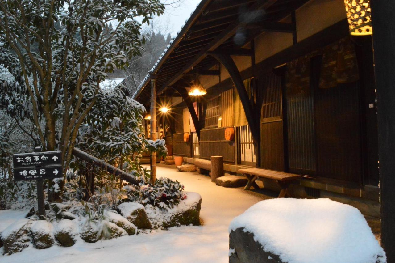 فندق Kurokawa Onsen Oku No Yu ميناميوغوني المظهر الخارجي الصورة