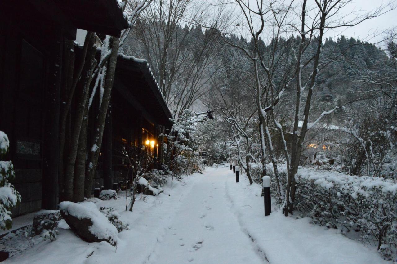 فندق Kurokawa Onsen Oku No Yu ميناميوغوني المظهر الخارجي الصورة