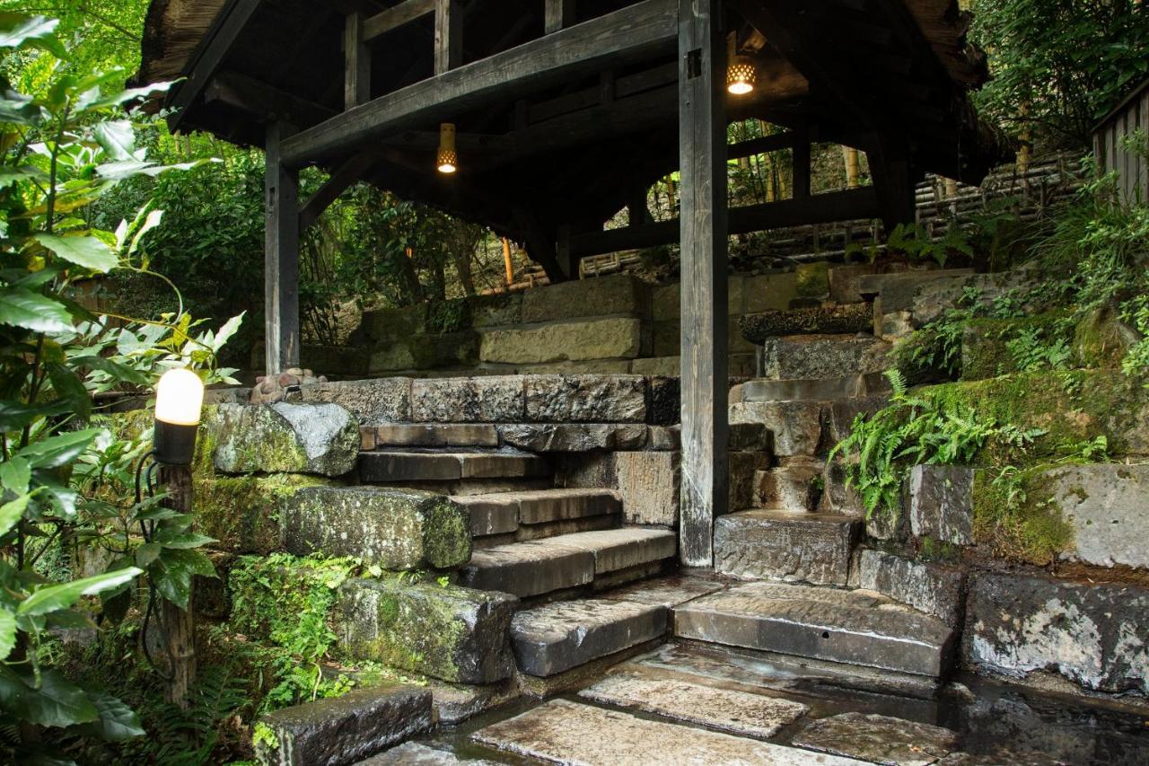 فندق Kurokawa Onsen Oku No Yu ميناميوغوني المظهر الخارجي الصورة