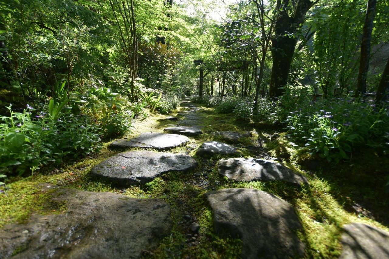فندق Kurokawa Onsen Oku No Yu ميناميوغوني المظهر الخارجي الصورة